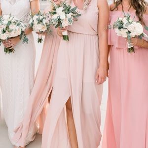 Show me your mu mu blush color.